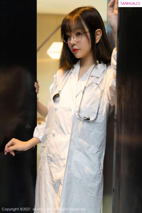 允薾  [XiuRen]高清写真图 2021.11.12 No.4209 模特合集第58张图片